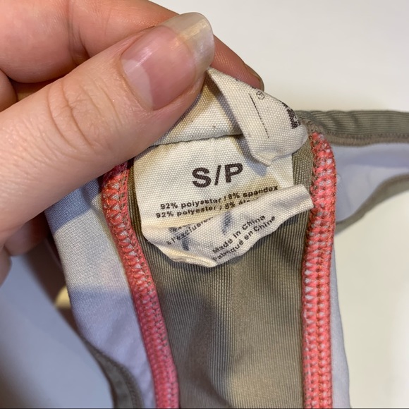 Small Realtree Girl pink camo sports bra - Picture 6 of 12